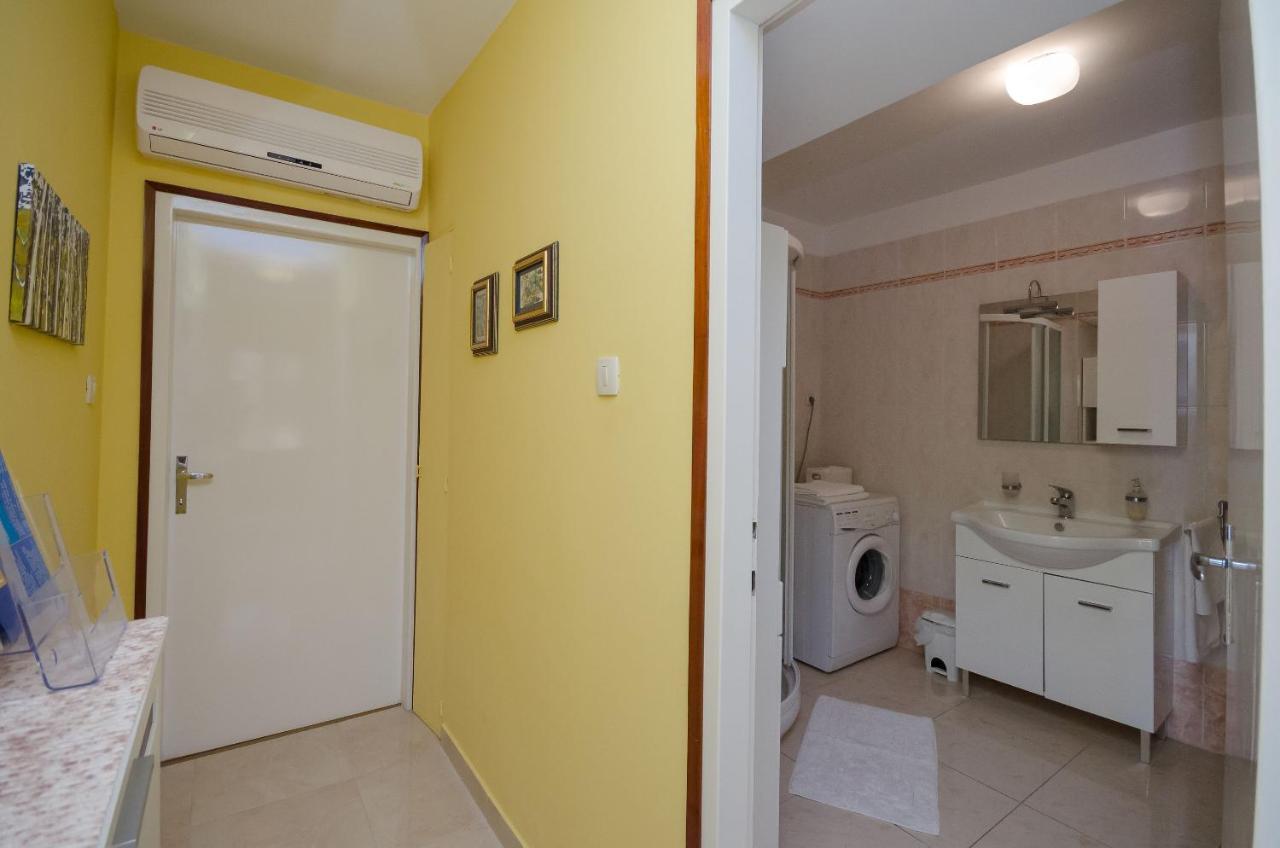 Apartment Bozic Opatija Exterior foto